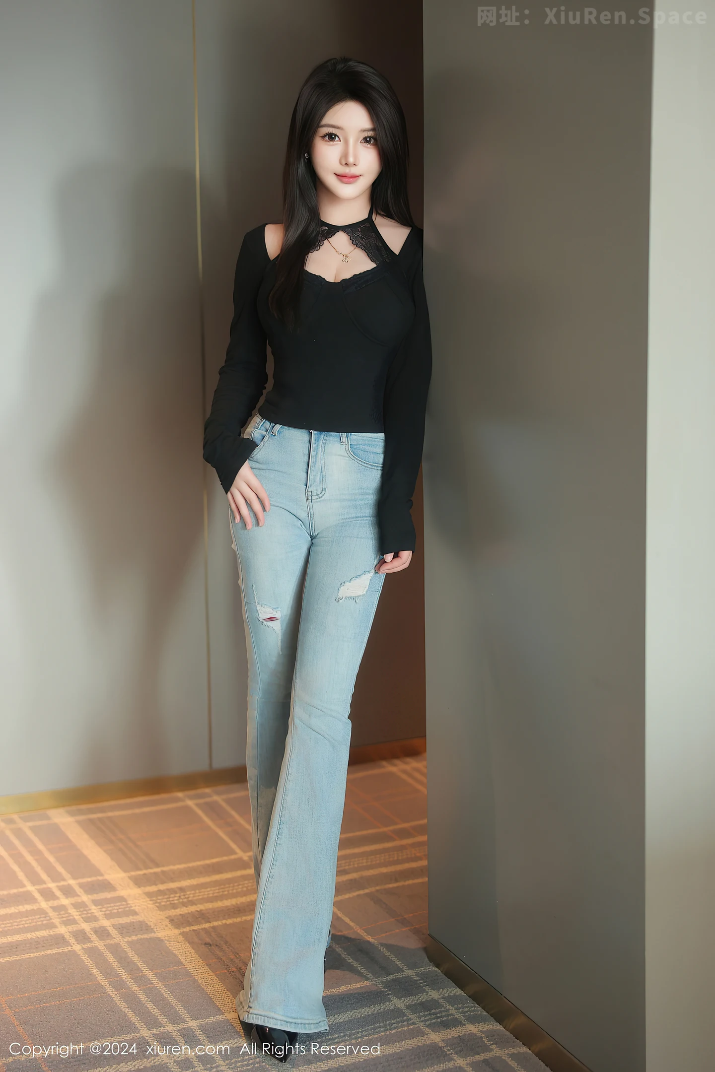 图片[2]-[XiuRen秀人网] VOL.9666 模特爱酱里私房性感黑色情趣服饰配黑丝吊袜秀曼妙身姿诱惑写真77P-秀人网官方网站